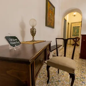 Bed & Breakfast Domus